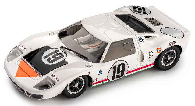 Slot.It-Ford-Gt40-Sebring-CA18F