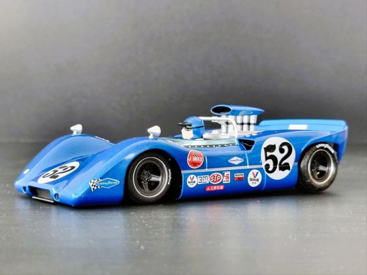 Thunderslot McLaren M6B No.52 Fuji Can-Am 200 Miles 1968 - Peter Revson.